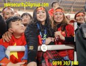 Dàn bạn gái xinh đẹp chúc mừng các tuyển thủ khi vô địch AFF Cup