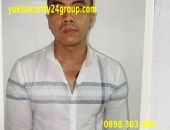 Mang súng đi cướp ngân hàng để kiếm tiền kinh doanh quần áo